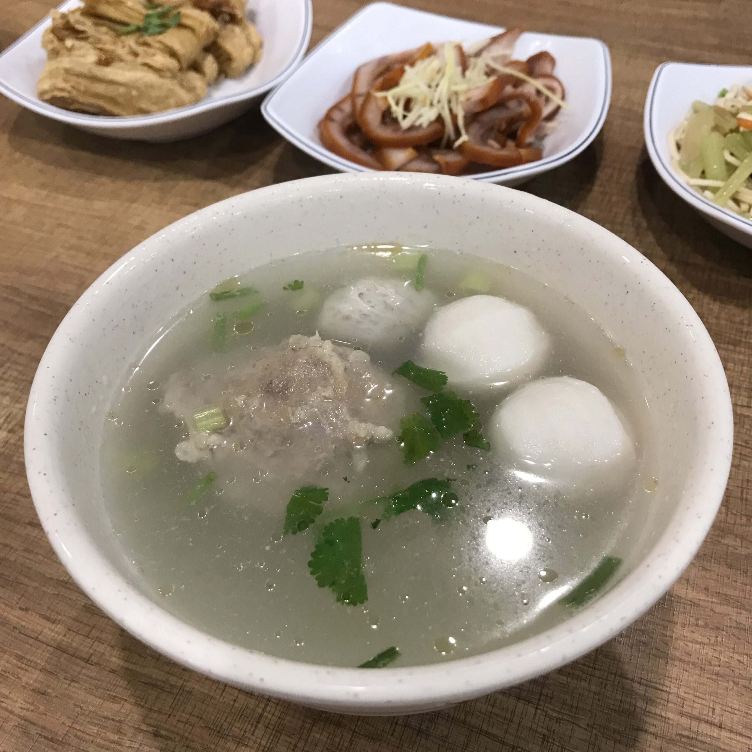 台湾豊原で白子湯