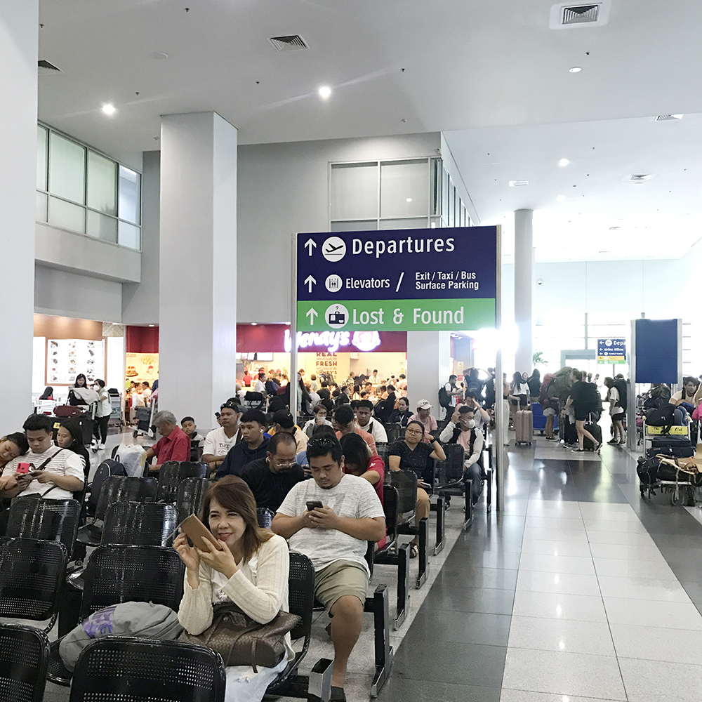 マニラ空港国内線の風景